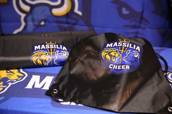 Sac de sport Massilia Cheer – Noir à cordon avec logo – Image 2
